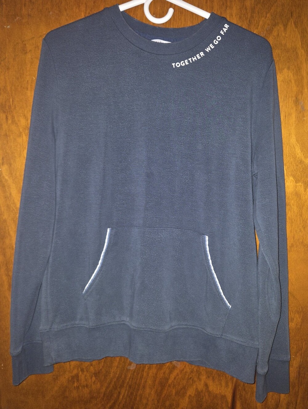 Peloton Women's Elevate Pocket Crewneck Pullover Sweatshirt In Grey-Blue